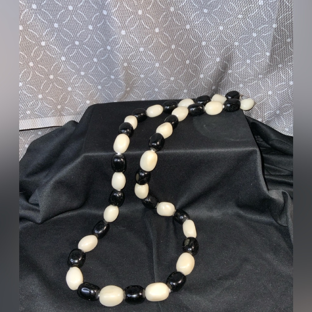 Signed, 925 Gsj, Cream, Black Jade Beads Long Necklace 30”